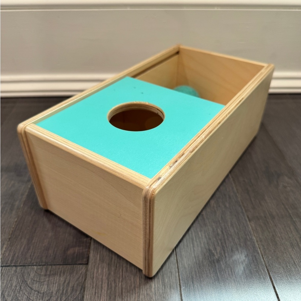 Lovevery Sliding Top BoxThe Thinker Kit Wooden Fine Motor Toy Box Baby Toddler - Picture 7 of 10